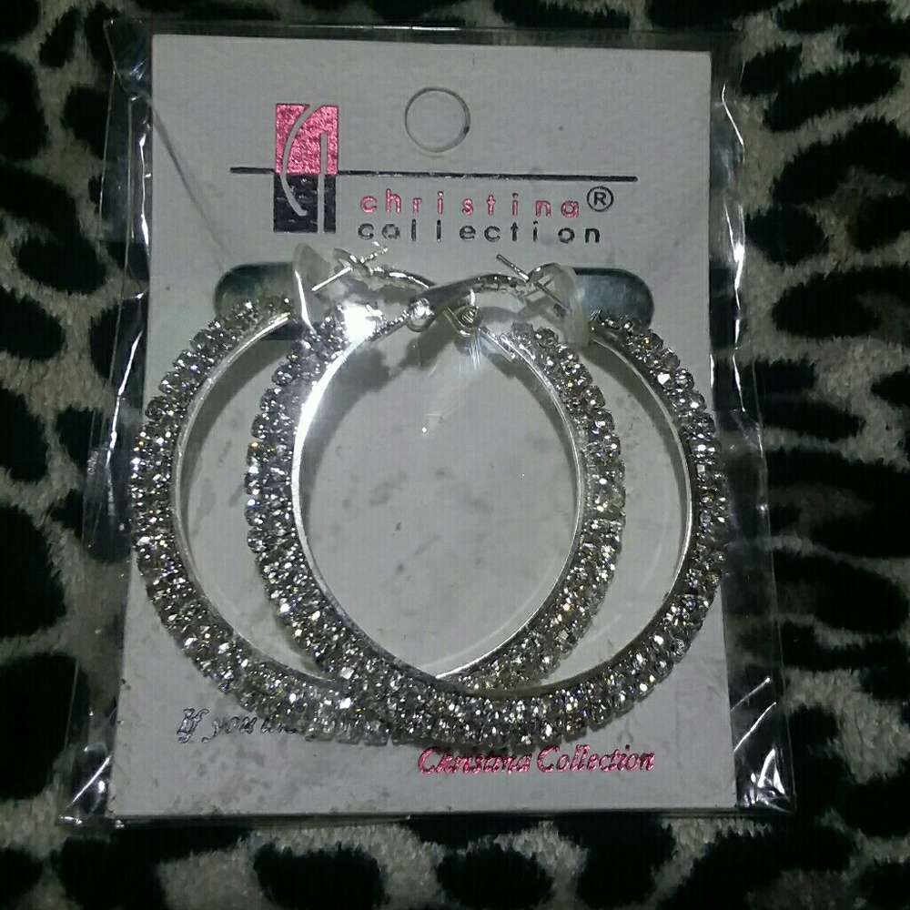 🌟☄ Pair earrings n a Braclet☄🌟